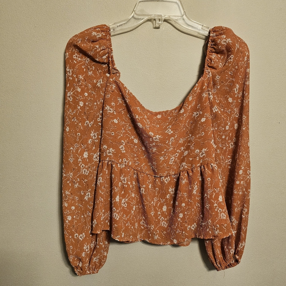 Astr Rust Floral Blouse - Picture 7 of 9